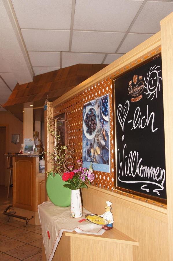 Landgasthaus Muellers Gasthof Радеберг Екстериор снимка